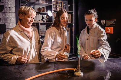 Sommerferien - Öffentliche Laborvorführung