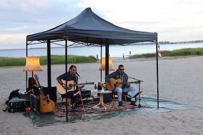 Mittsommernacht - "Sconehead" live am Wohlenberger Strand